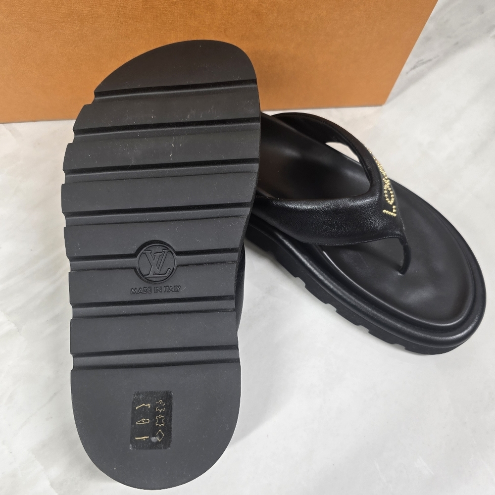 Louis Vuitton Sandals - Picture 8 of 9